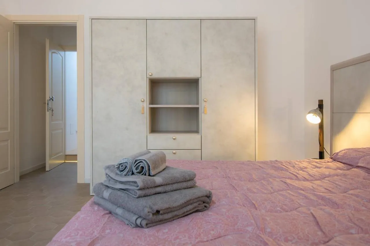 Guest house Dimora Di Levante- Ortigia Holidays Syracuse